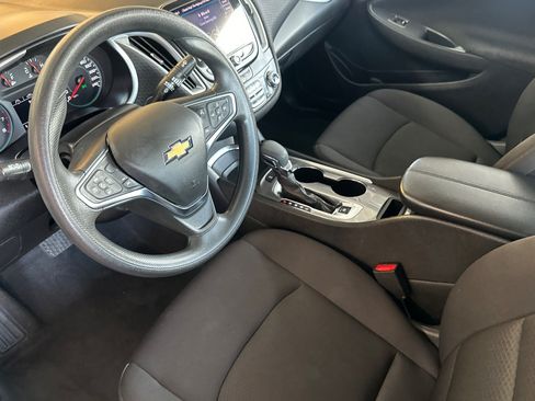 Used 2024 Chevrolet Malibu LT FWD image 10