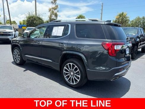 Used 2022 GMC Acadia Denali w/ Denali Ultimate Package FWD image 4
