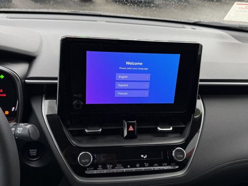 Certified 2024 Toyota Corolla Cross XLE image 27