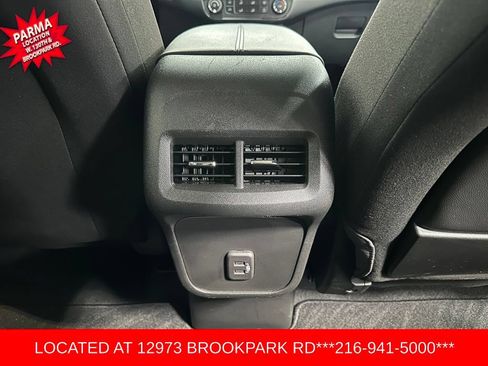 Certified 2023 GMC Terrain SLE AWD/4WD image 22