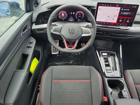 New 2026 Volkswagen GTI SE FWD image 10