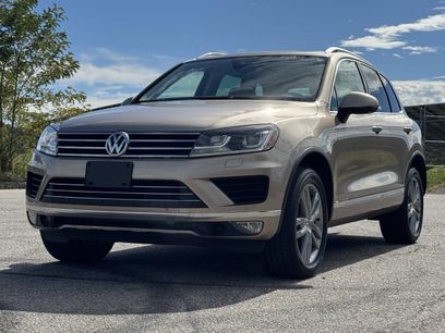 Used 2016 Volkswagen Touareg VR6