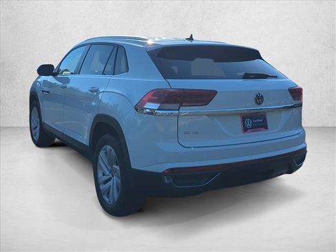 Used 2023 Volkswagen Atlas Cross Sport SE FWD image 13