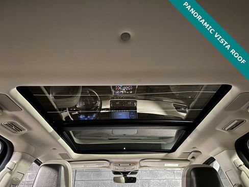 Used 2024 Lincoln Navigator Reserve image 4