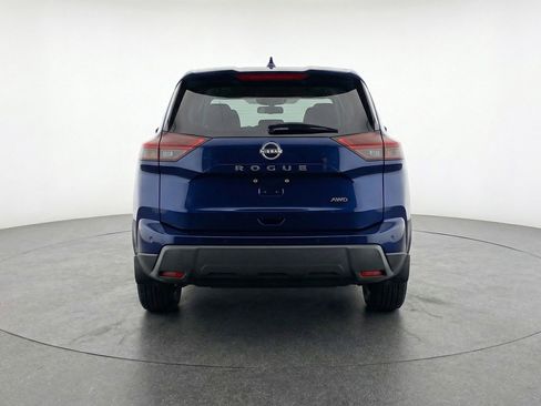 Used 2025 Nissan Rogue SV image 7