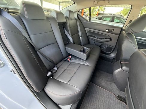 Used 2025 Nissan Altima 2.5 SR w/ SR Premium Package FWD image 25