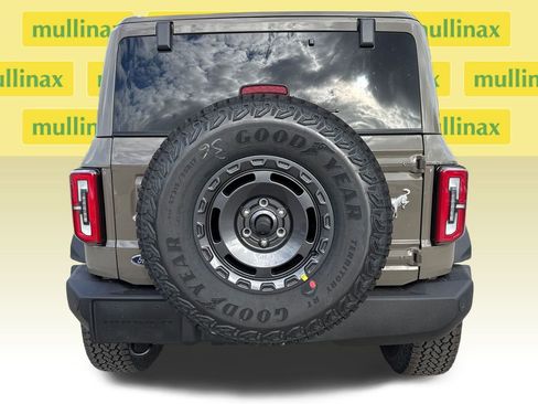 New 2025 Ford Bronco Outer Banks w/ Sasquatch Package image 14