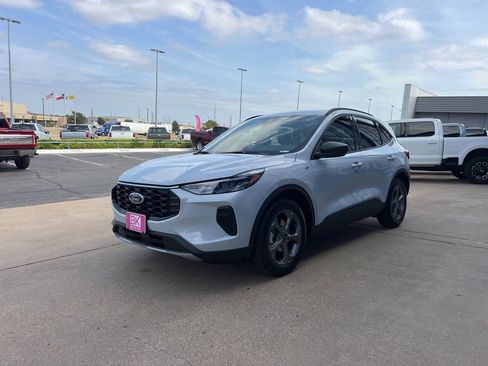 New 2026 Ford Escape ST-Line w/ Tech Pack #1 image 3