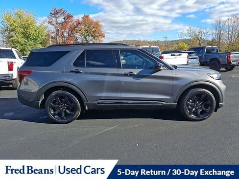 Certified 2022 Ford Explorer ST-Line image 13