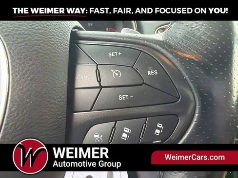 Used 2019 Dodge Durango R/T w/ Technology Group AWD/4WD image 38
