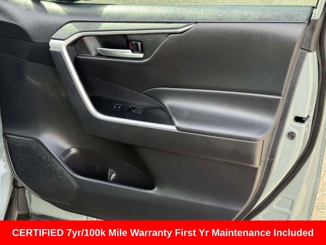 Used 2023 Toyota RAV4 XLE w/ Convenience Package AWD/4WD image 9