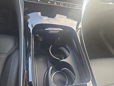 Used 2026 Mercedes-Benz GLC 300 GLC 300 image 14