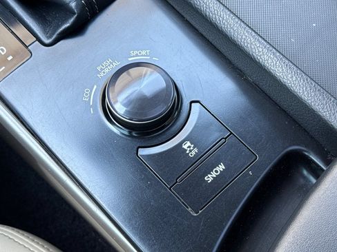 Used 2014 Lexus IS 250 AWD w/ Premium Package image 27
