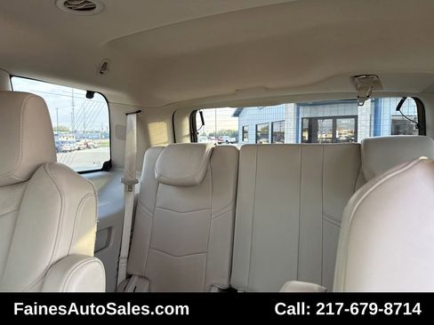 Used 2016 Cadillac Escalade Luxury image 40