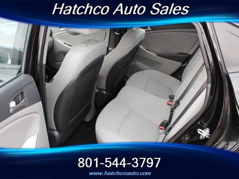 Used 2015 Hyundai Accent GLS w/ Option Group 02 FWD image 15
