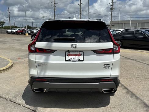 Used 2024 Honda CR-V Sport Touring image 6