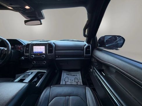 Used 2020 Ford Expedition Limited w/ Equipment Group 303A RWD image 29