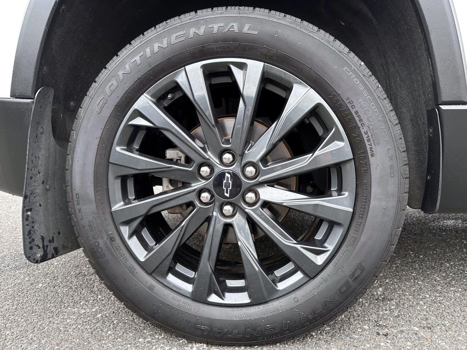 Used 2023 Chevrolet Traverse RS AWD/4WD image 6
