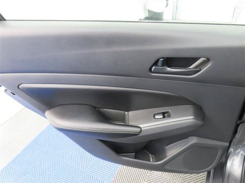 Used 2025 Nissan Altima 2.5 SV FWD image 24