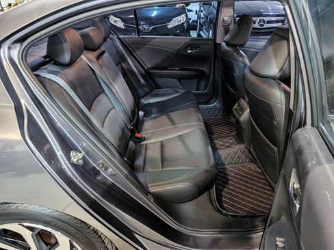 Used 2016 Honda Accord EX-L image 24