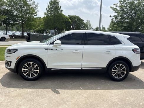 Used 2020 Lincoln Nautilus FWD w/ Equipment Group 101A image 11