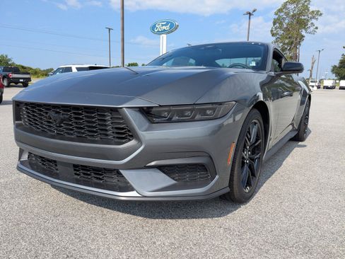 New 2025 Ford Mustang Coupe image 8