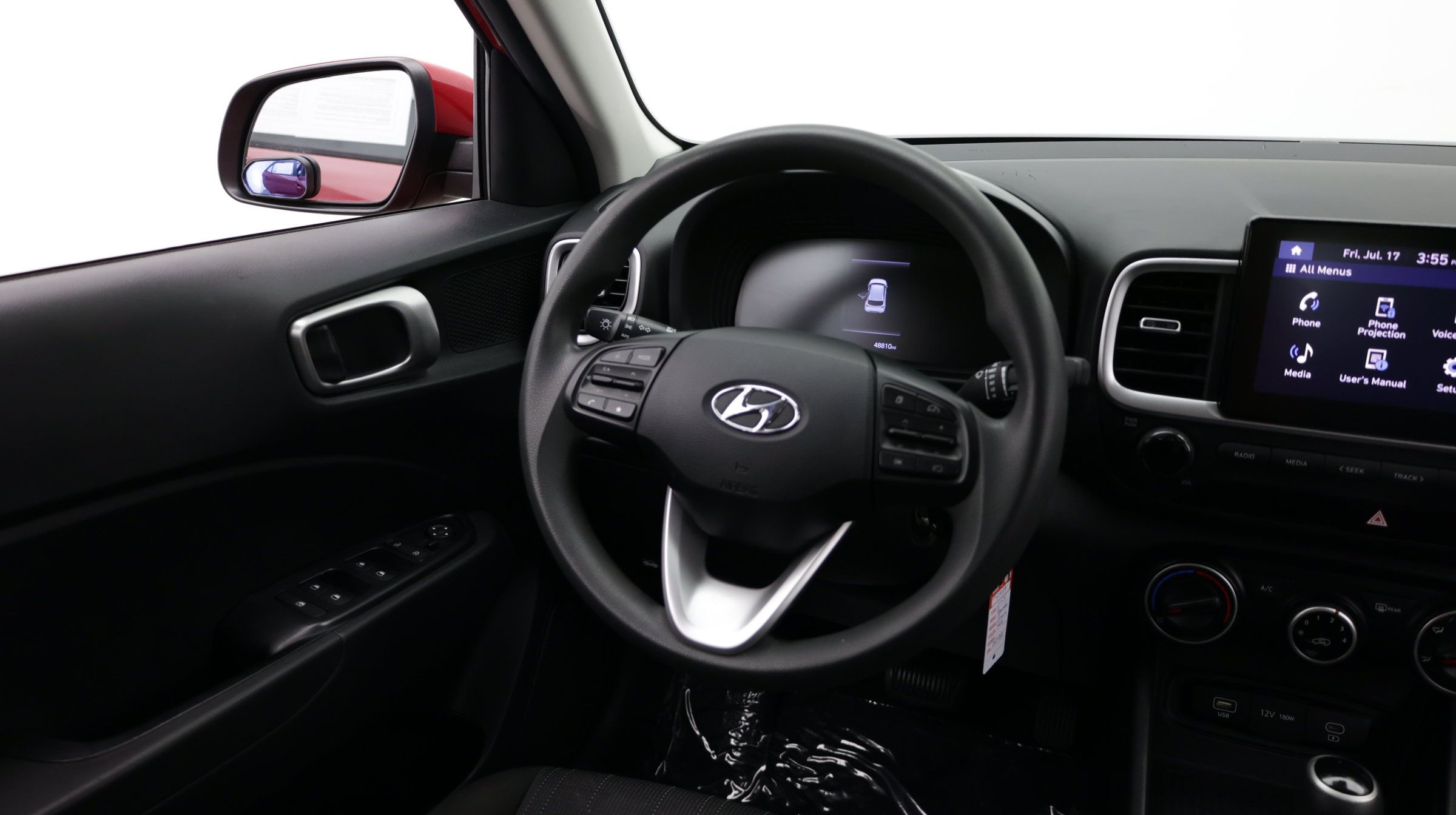 Used 2023 Hyundai Venue SE FWD image 25