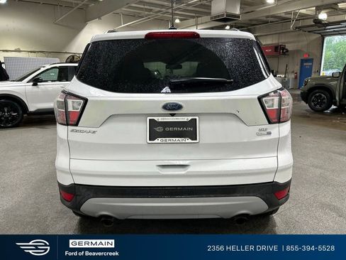 Used 2018 Ford Escape SE w/ Ford Safe & Smart Package AWD/4WD image 7