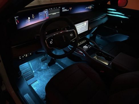 New 2026 Lincoln Nautilus Reserve w/ Jet Appearance Package image 9