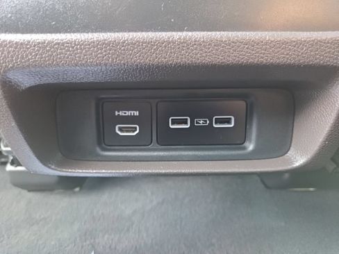 Used 2023 Honda Odyssey Touring image 26