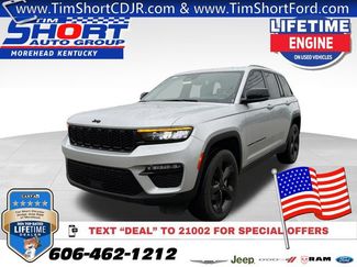 Used 2024 Jeep Grand Cherokee Limited w/ Black Appearance Package AWD/4WD 360° Tour