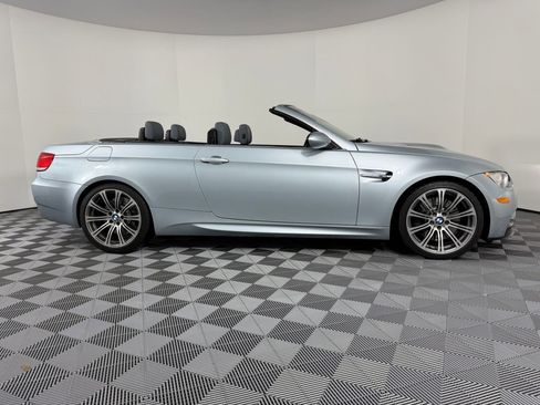 Used 2010 BMW M3 Convertible image 8