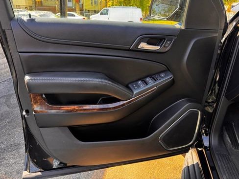 Used 2019 Chevrolet Tahoe LS AWD/4WD image 9