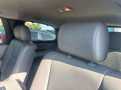 Used 2014 Toyota Sequoia Platinum AWD/4WD image 8