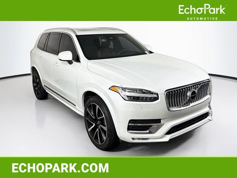 Used 2023 Volvo XC90 B5 Plus w/ Protection Package Premier AWD/4WD image 1