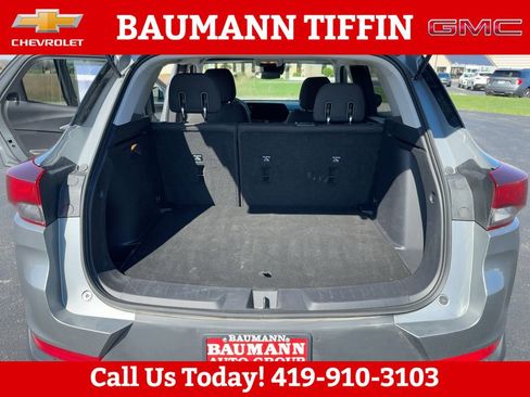 Used 2025 Chevrolet TrailBlazer LT FWD image 7