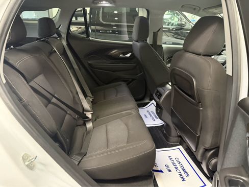 Used 2022 GMC Terrain SLE w/ Driver Convenience Package AWD/4WD image 24