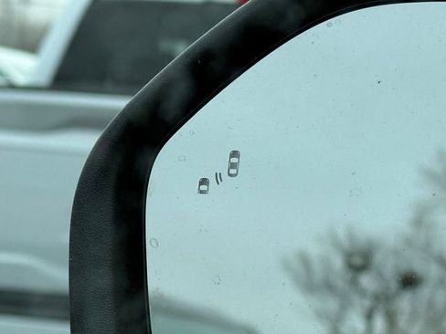 New 2026 Ford Explorer Active w/ Active Comfort Package image 11