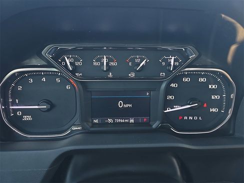 Used 2022 GMC Sierra 1500 SLE w/ X31 Off-Road Package image 17