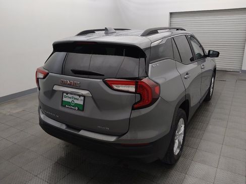 Used 2024 GMC Terrain SLE w/ Driver Convenience Package AWD/4WD image 7