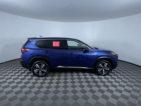 Certified 2023 Nissan Rogue SL w/ SL Premium Package AWD/4WD image 9