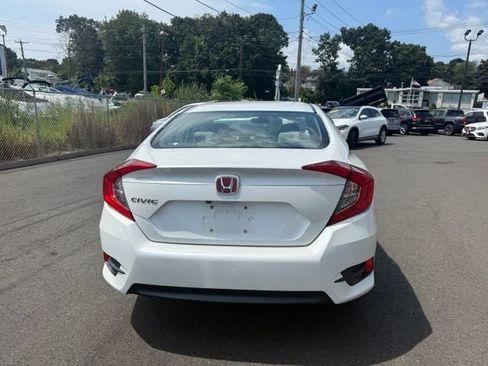 Used 2016 Honda Civic EX image 6
