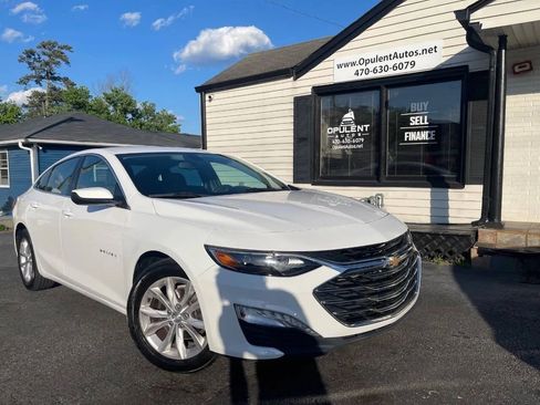 Used 2019 Chevrolet Malibu LT image 1