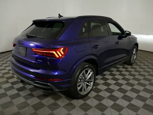 Used 2024 Audi Q3 2.0T Premium Plus AWD/4WD image 3