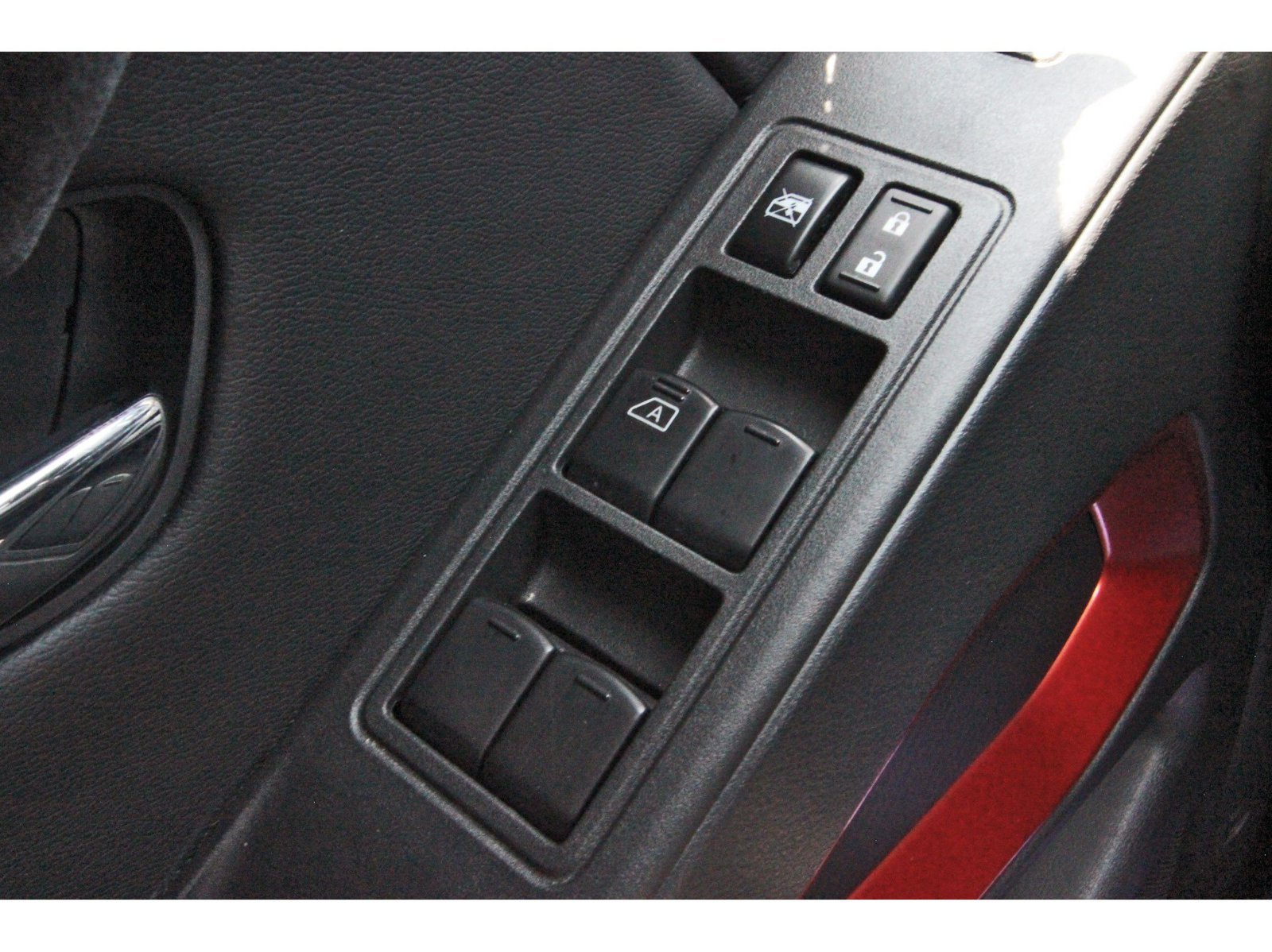 Certified 2025 Nissan Frontier PRO-4X w/ Pro Convenience Package AWD/4WD image 24