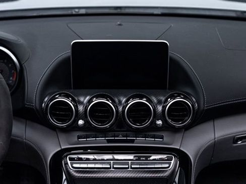 Used 2018 Mercedes-Benz AMG GT C image 16
