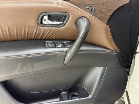 Used 2019 Nissan Armada Platinum w/ Captain's Chairs Package RWD image 14