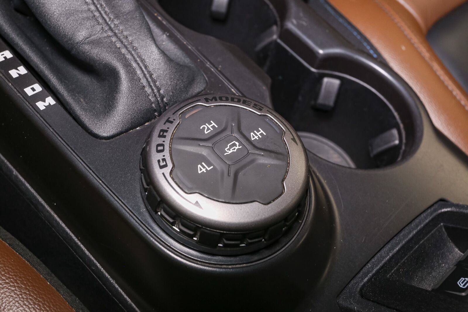 Used 2024 Ford Bronco Outer Banks AWD/4WD image 35