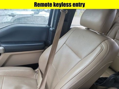 Used 2016 Ford F150 Lariat image 21