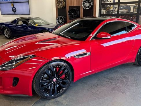 Used 2015 Jaguar F-TYPE S RWD image 3